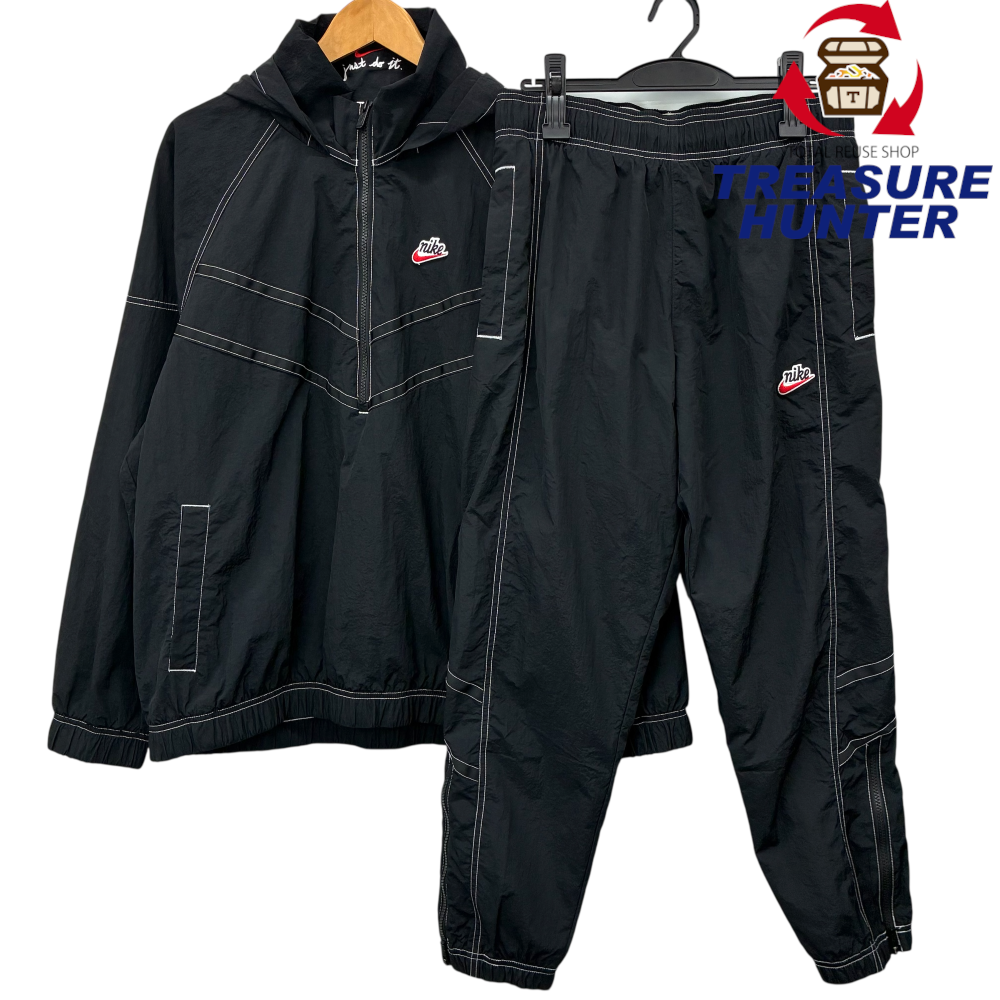 セットアップ　Nike ナイロンジャケット XL 黒 美品 NIKE セットアップ ナイロンジャケット パンツ XL 上下
