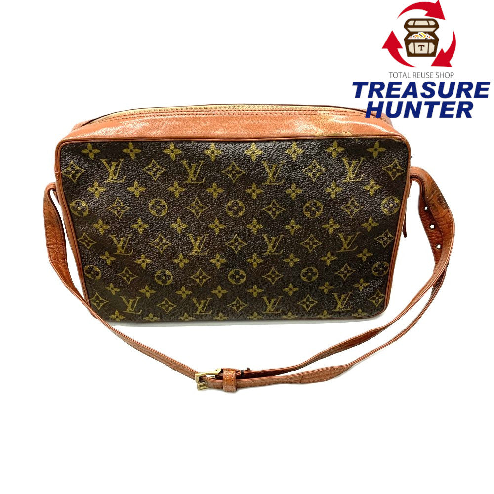 LOUIS VUITTON(ルイ・ヴィトン) モノグラム サックバンドリエール