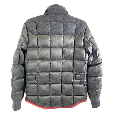 MONCLER(モンクレール) ダウンジャケット A2-091-41376-85-53699 サイズ2（XS相当）グレー×カモフラ ダウン90% 2014年A/Wモデル メンズ 【100061181003】