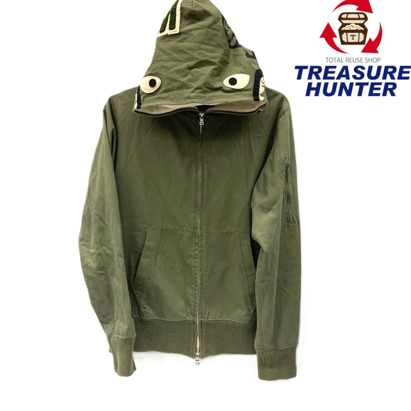 A BATHING APE(ア ベイシング エイプ) シャーク柄ジャケット サイズＭ カーキ 綿100％ 001ZP9601017 メンズ アウター 【100062032003】