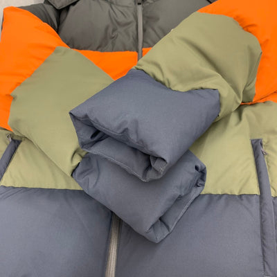 LACOSTE（ラコステ） ダウンジャケット　サイズUS M　マルチカラー（オレンジ/カーキ/ネイビー）　BH9358 メンズアウター 【100062661005】