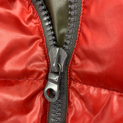 DUVETICA（デュベティカ） ダウンジャケット　サイズ44　レッド　U.2250.00-1035R メンズアウター 【100062667005】