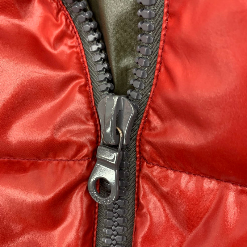 DUVETICA（デュベティカ） ダウンジャケット　サイズ44　レッド　U.2250.00-1035R メンズアウター 【100062667005】