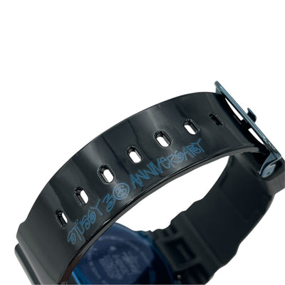 未使用品 G-SHOCK×STUSSY 腕時計 クォーツ STUSSY設立30周年記念コラボ DW-6900ST 20気圧防水 ケース付き 【101044109002】