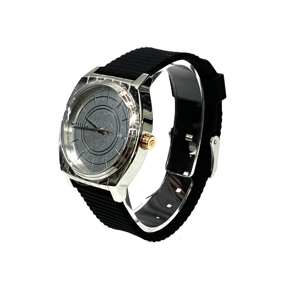 NIXON ×STAR WARS（ニクソン スターウォーズ）腕時計 A1076SW TIME
