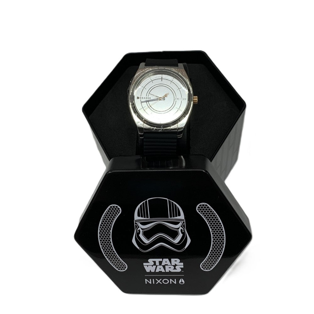 NIXON ×STAR WARS（ニクソン スターウォーズ）腕時計 A1076SW TIME