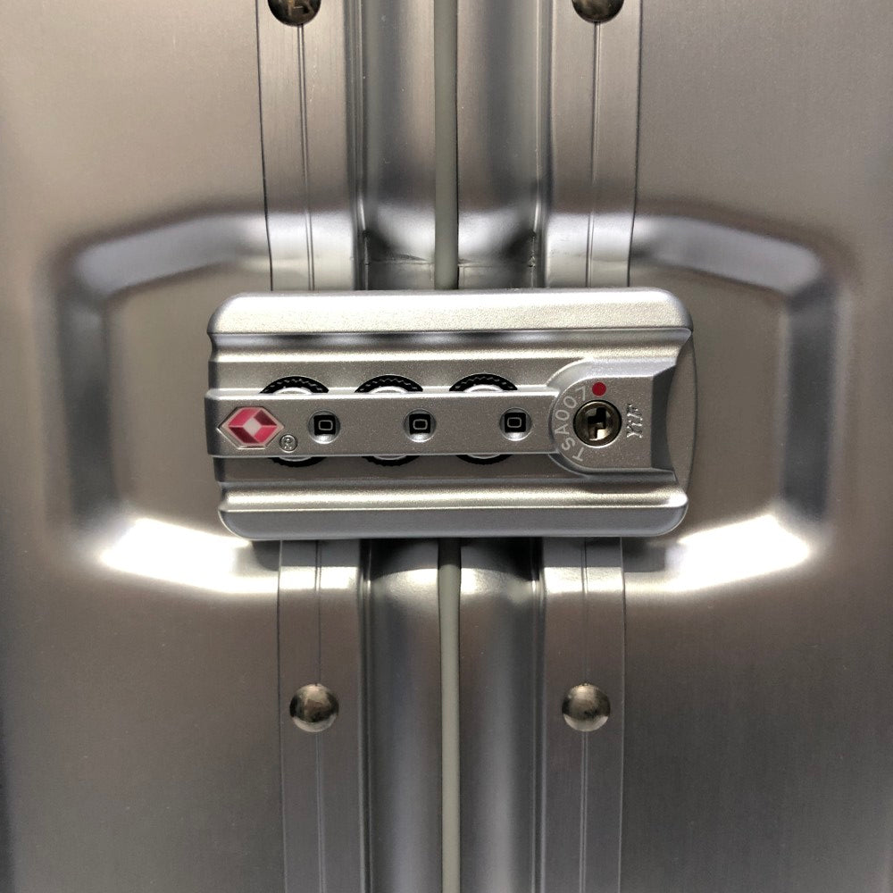 未使用保管品】 Mercedes-Benz 65L オリジナルアルミスーツケース