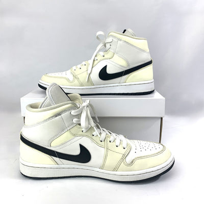NIKE(ナイキ)　ウィメンズ エアジョーダン1 ミッド サイズ27.5cm ココナッツミルク×ブラック BQ6472-121 スニーカー シューズ 【101058808003】