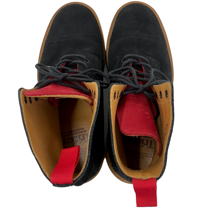 Tricker&