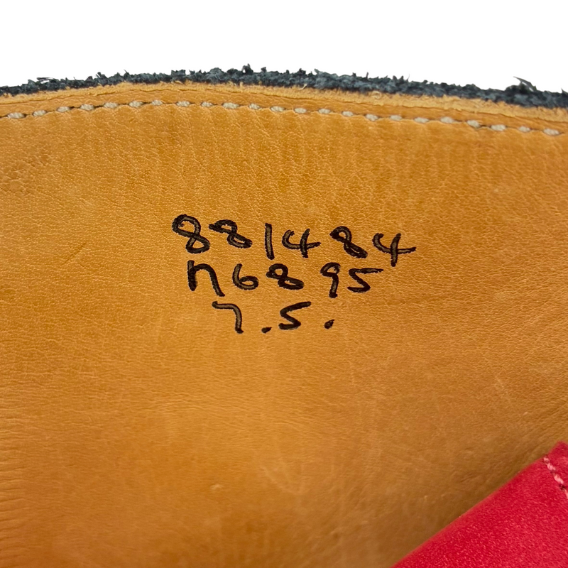 Tricker&