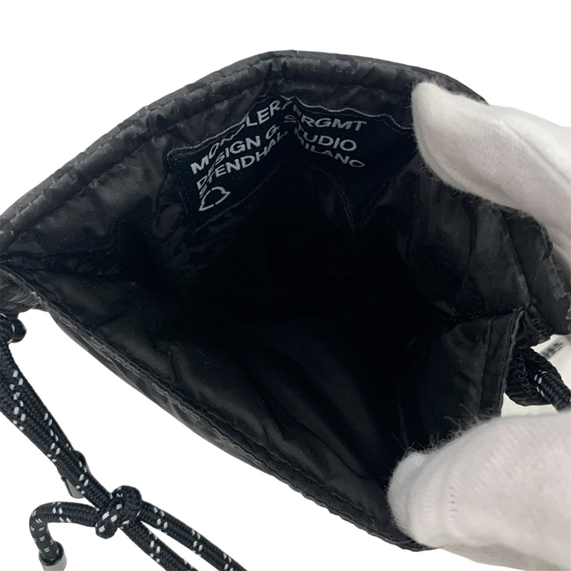 MONCLER×FRGMT クロスボディフォンケース ブラック スマホケース サコッシュ AW23 モンクレール×フラグメント 【101061974008】