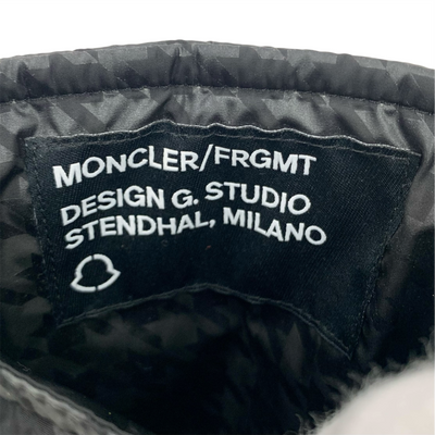 MONCLER×FRGMT クロスボディフォンケース ブラック スマホケース サコッシュ AW23 モンクレール×フラグメント 【101061974008】