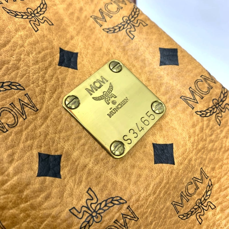 MCM(エムシーエム) 巾着ショルダーバッグ 総柄 ヴィセトス レザー　ブラウン レディース バッグ 【101062210008】