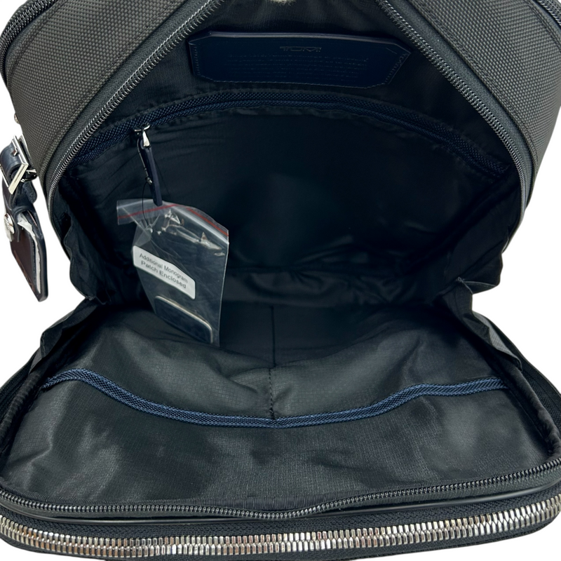 TUMI JARVIS スリム・バックパック 0682404DNVY2E ネイビー トゥミ 【101062486007】
