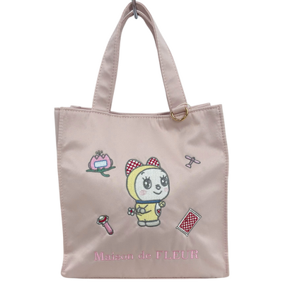Maison de FLEUR I'm Doraemon コレクション アイム ドラミ 刺繍トートバッグ+パールストラップ 2024年8月発売 メゾンドフルール 【101062707007】