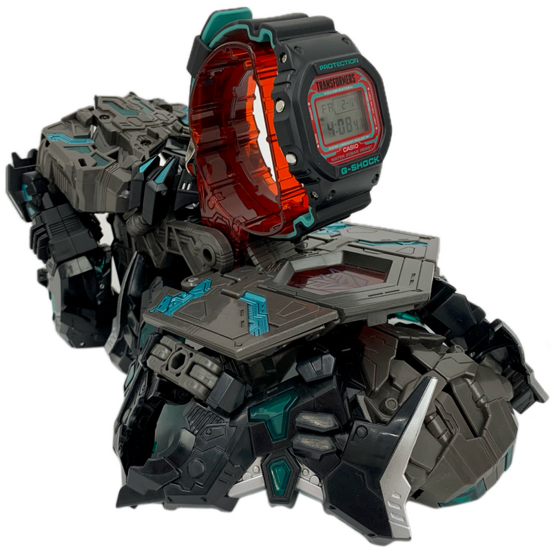 CASIO×TRANSFORMERS G-SHOCK DW-5600TF マスターネメシスプライムレゾナントモード ショックレジスト クォーツ 20気圧防水 カシオ×トランスフォーマー 【101062763008】