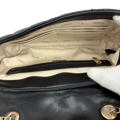 GUESS 2wayチェーンショルダーキルティングバッグ QG900421 ブラック ゲス 【101064009008】