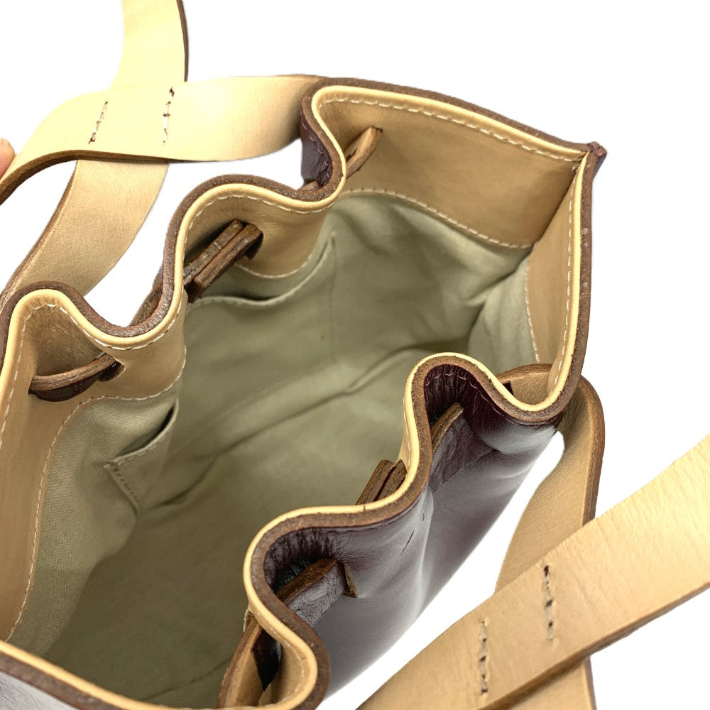 MARROW(マロウ) ミニカーブ 牛革レザー ハンドバッグ マルーン