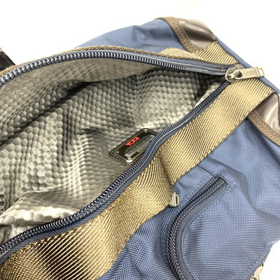 TUMI(トゥミ) Alpha Bravo サラトガ ボディバッグ 222393NVY2E メンズ 【101064716005】