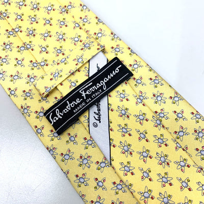 Salvatore Ferragamo ネクタイ　クオンタム（量子力学）柄　シルク100% イエロー　フェラガモ　未使用訳あり品 【102019610001】
