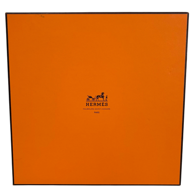 HERMES カレ90 シルクスカーフ CAVALIERS PEULIS サイズ約88×88m エルメス 【102050699007】