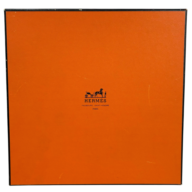 HERMES カレ90 シルクスカーフ  CHARREADA サイズ約88×88cm ブラック×ゴールド エルメス 【102058212007】