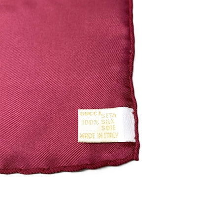 GUCCI(グッチ)　リボン　メダル柄　スカーフ　シルク100％　ワインレッド　マルチカラー 【102058740001】