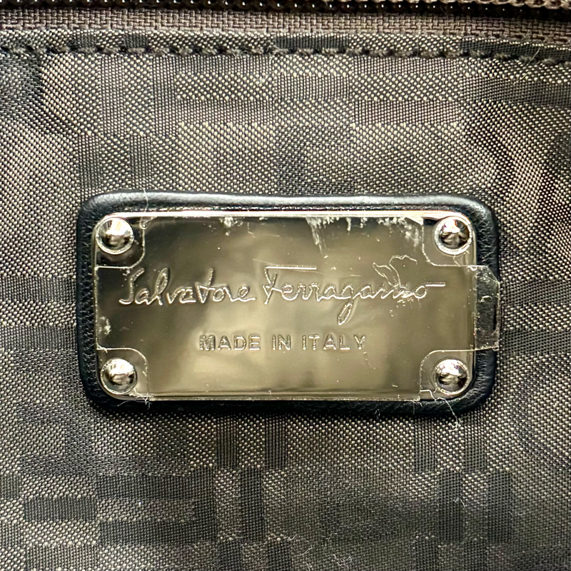 Salvatore Ferragamo レザー キルティングハンドバッグ ブラック サルヴァトーレフェラガモ 【102058850006】