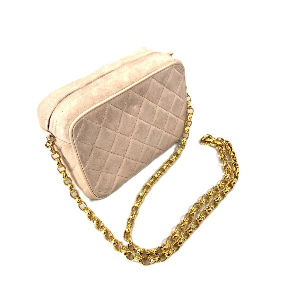 CHANEL スエード ショルダーバッグ ベージュ系 CHANEL(シャネル) マトラッセ チェーンショルダーバッグ スエード