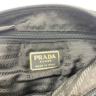 PRADA(プラダ)　ナイロン ショルダーバッグ B9715 ネロ ブラック 三角プレートロゴ　レディース バッグ 【102061125005】