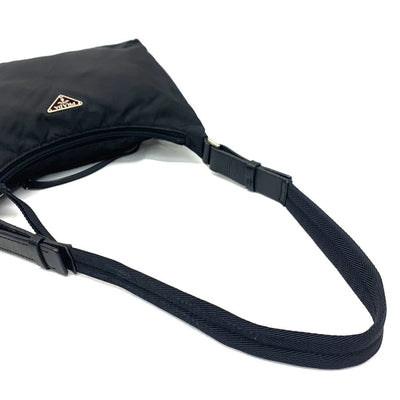 PRADA(プラダ)　ナイロン ショルダーバッグ B9715 ネロ ブラック 三角プレートロゴ　レディース バッグ 【102061125005】