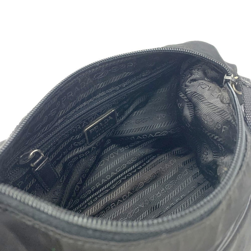 PRADA(プラダ)　ナイロン ショルダーバッグ B9715 ネロ ブラック 三角プレートロゴ　レディース バッグ 【102061125005】
