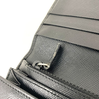 PRADA(プラダ)　サフィアーノレザー　二つ折り財布　M608A NERO(ブラック)　 【102061775003】
