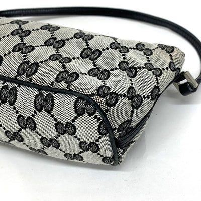 GUCCI(グッチ)　GGキャンバス　アクセサリーポーチ　019・1103　2123　グレー×ブラック　キャンバス×レザー　レディースバッグ 【102062164003】