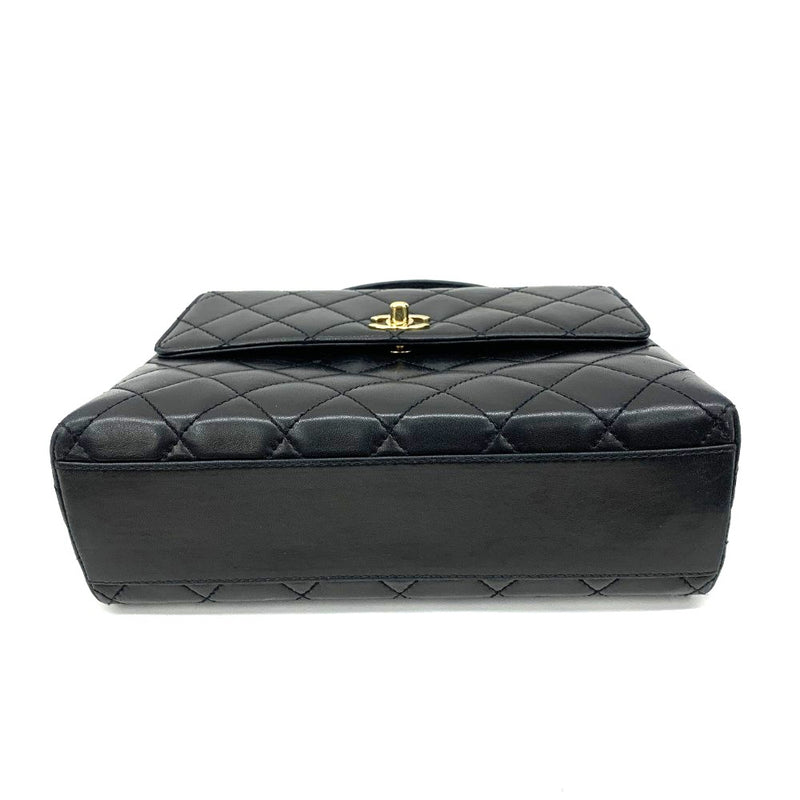 CHANEL(シャネル)　マトラッセ　ココマーク　ハンドバッグ　ラムスキン　ブラック　ターンロック開閉式　レディース 【102062306005】