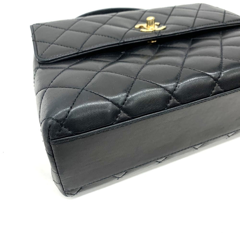 CHANEL(シャネル)　マトラッセ　ココマーク　ハンドバッグ　ラムスキン　ブラック　ターンロック開閉式　レディース 【102062306005】