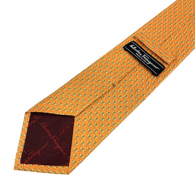 Salvatore Ferragamo(サルヴァトーレ・フェラガモ) ネクタイ トンボ柄 オレンジ シルク100％  未使用品 【102062335001】