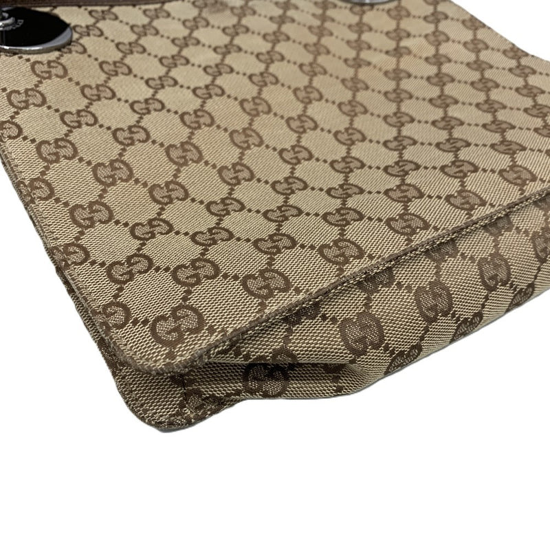 高級　良品　グッチ　GG キャンバス　ロゴプレート　ショルダーバッグ ブラウン 良品✨ グッチ ショルダーバッグ GG ロゴプレート キャンバス レザー 茶色