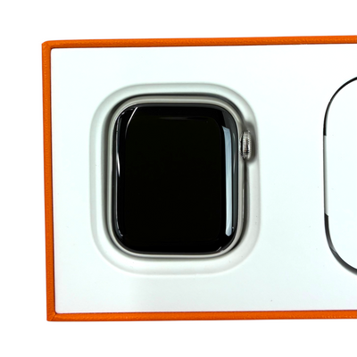 Hermes Apple Watch Series8 41mm GPS+Cellularモデル 32GB MNN13J/A 防塵、耐水50m 着信通知 電子マネー対応 2022年 エルメス 【103071212006】