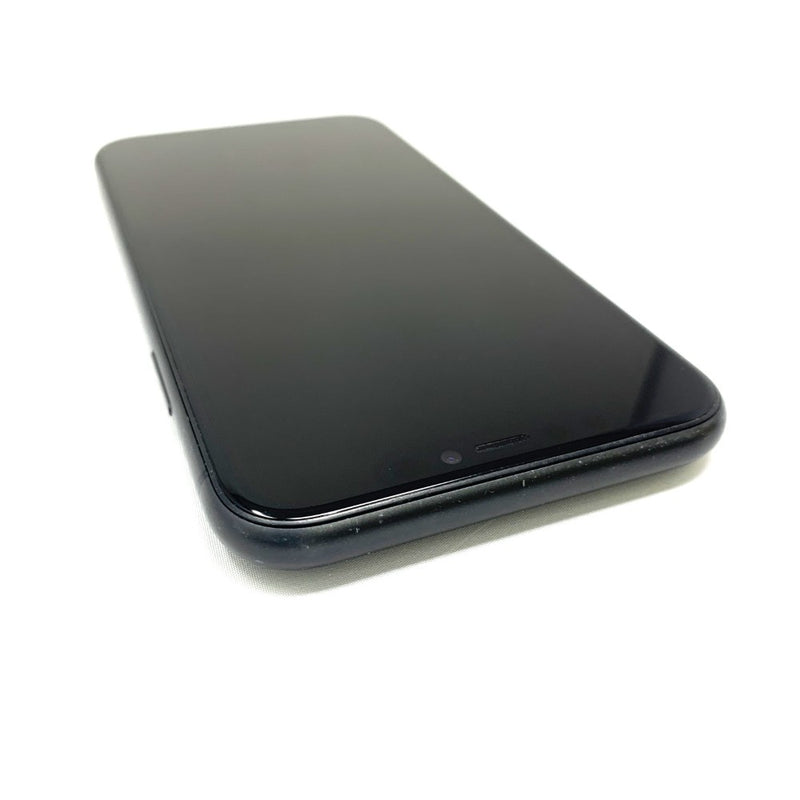 Apple iPhone 11  64GB ブラック　SIMフリー　MWLT2/A  利用制限◯　 【103076980008】