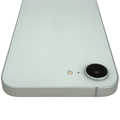 Apple iPhone 16e 128GB ホワイト MD1R4J/A 6.1インチ SIMフリー 利用制限○ 2025年 アップル 【103077180002】