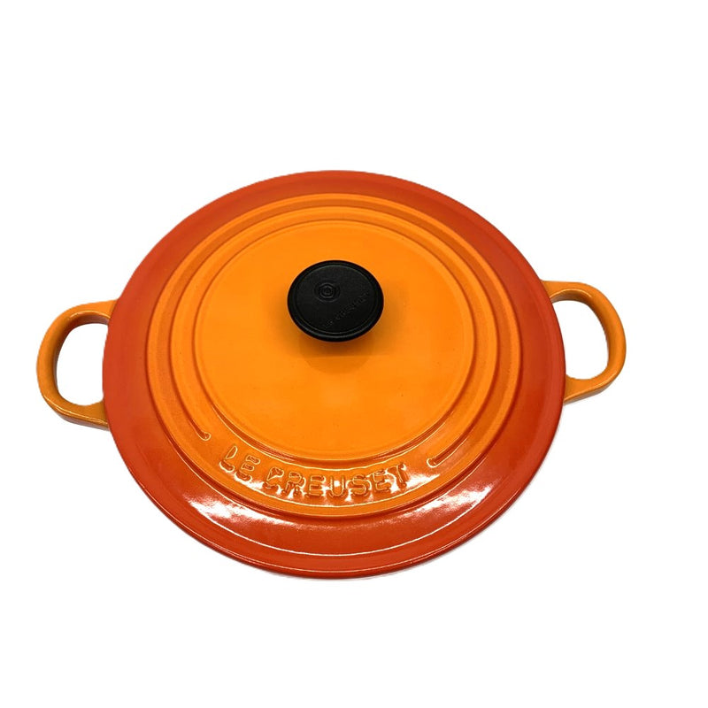 LE CREUSET(ル・クルーゼ) 両手鍋 22cm オレンジ トラディション 2501-22 09 ホーロー鍋 未使用品 【105060226001】