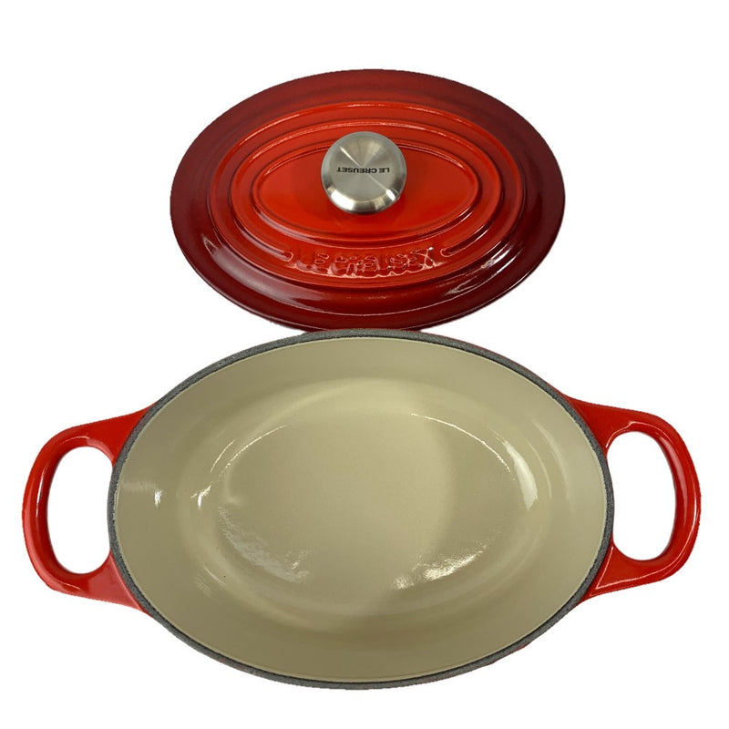 LE CREUSET(ルクルーゼ) 両手鍋 シグニチャー ココット・オーバル 17cm チェリーレッド(シルバーツマミ) 箱あり 【106059862005】