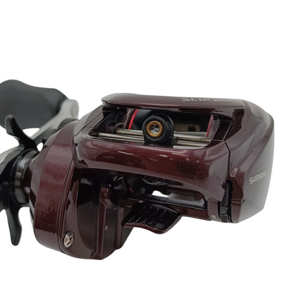 中古 シマノ SHIMANO ベイトリール スコーピオン Scorpion 200 右ハンドル ブラウン 釣り 箱 説明書 【107110202002】