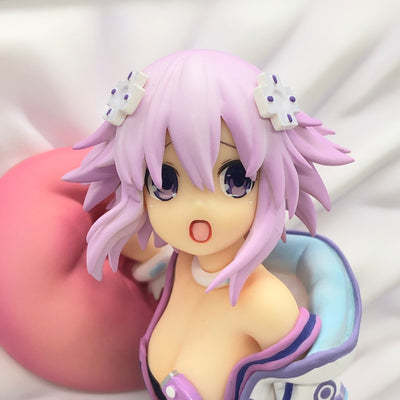 プルクラ 超次元ゲイム ネプテューヌ 寝そべりver. 1/7スケール フィギュア 全高約19cm  【109059542007】