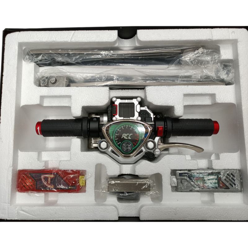 中古 バンダイ 仮面ライダーW CSM アクセルドライバー コンプリートセレクションモディフィケーション 【109059666002】