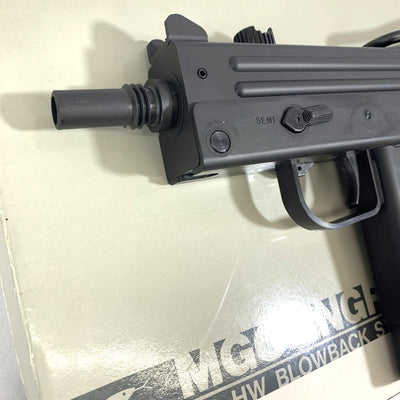 MGC イングラムモデル11 モデルガン  CP-HW ブローバックシステムマシンガン ブラック サイレンサー付  対象年齢18才以上 【109075498005】