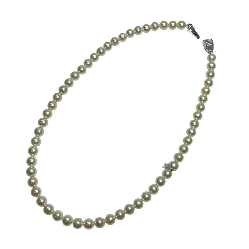 【新品同様】ミキモト パール ネックレス & イヤリング 2点セット 7～7.5mm/7.5-8.0mm Mチャーム K18WG MIKIMOTO 真珠 アコヤ 箱 クロス 【240001001745】