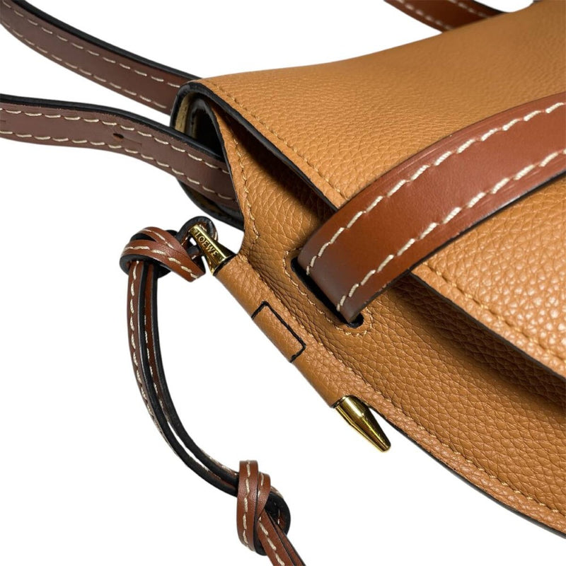 【新品同様】ロエベ ゲート スモール ショルダーバッグ 321.74AT20 レザー ブラウン LOEWE GATE 斜め掛け 【24000101735】