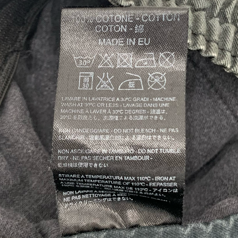 Marcelo Burlon ショートパンツ サイズM ヘビ柄 グラデーションブラック マルセロバーロン 【100059499008】
